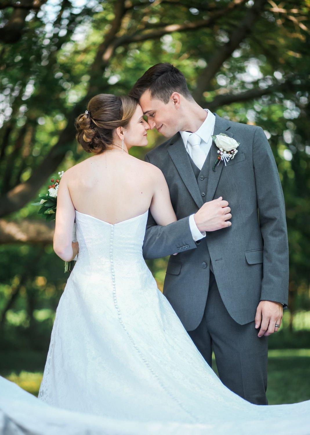 carousel-hero-element image-1